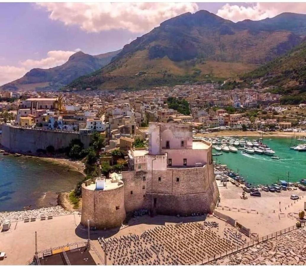 Casa Vacanza Corallo Castellammare del Golfo Exterior photo